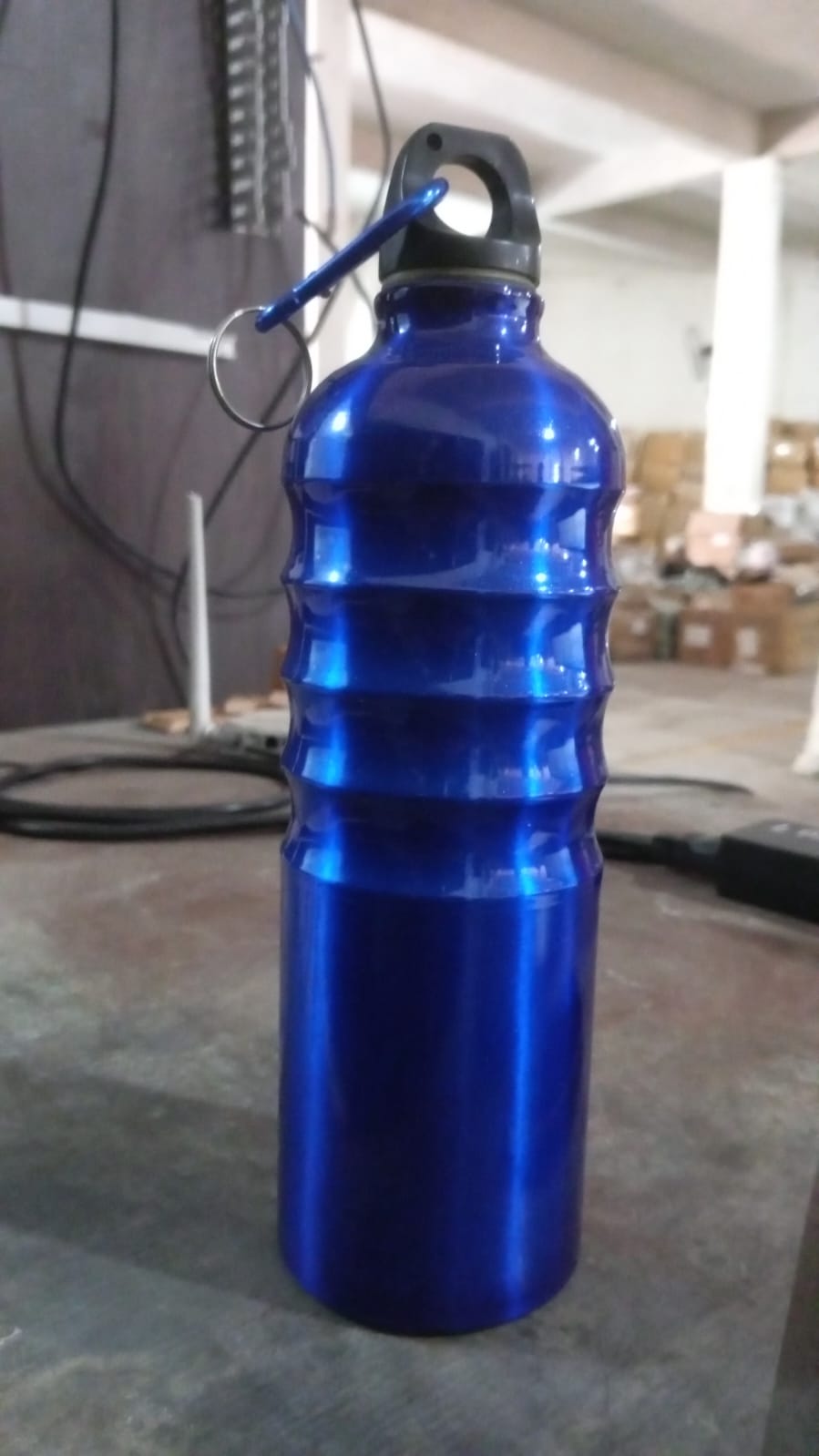 Aluminium Sports Water Bottle, 1 Pc (Capacity 500 ML Approx) Your Brand
