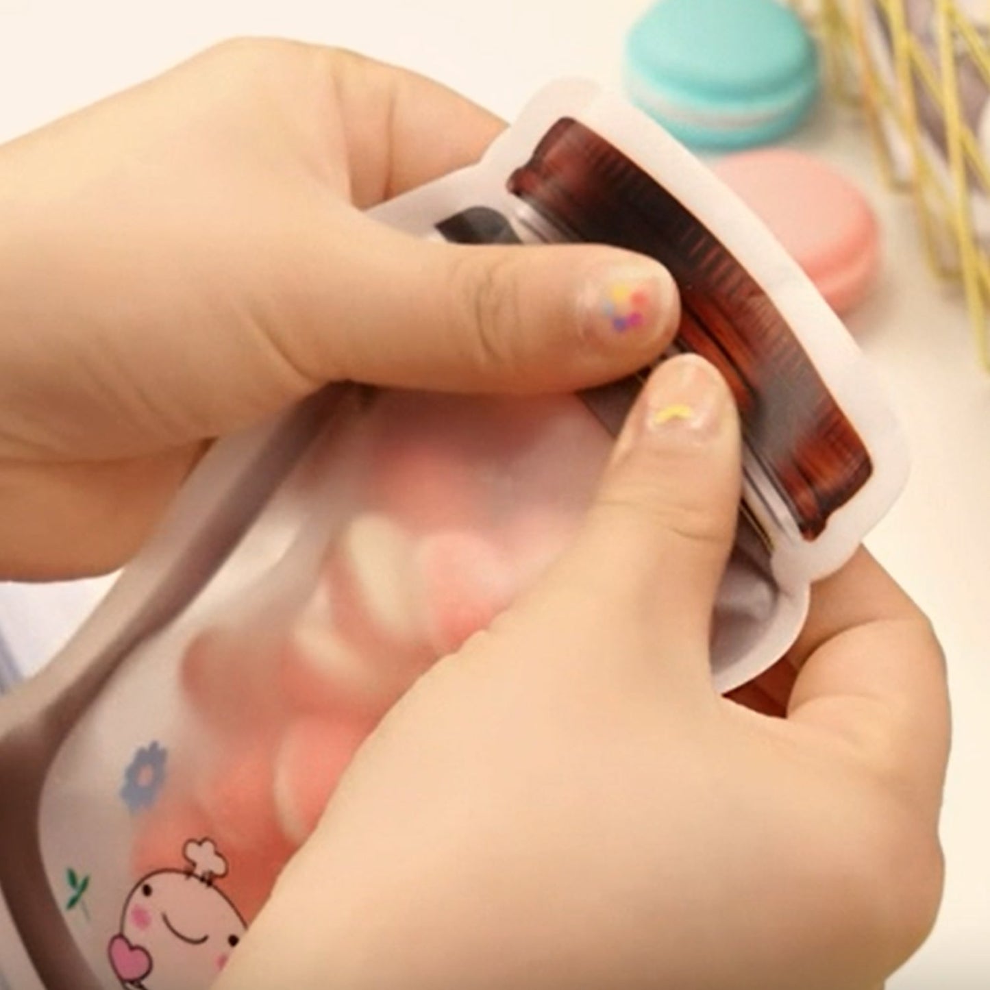 Plastic Transparent Jar Shaped Pouch With Zipper (3 Pcs Set) Your Brand