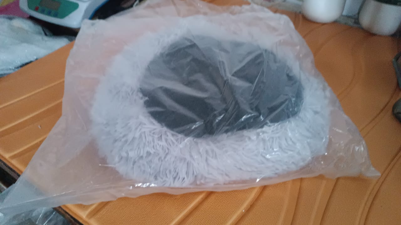 Small Round Dog Beds for Small Dogs and Cats (1 Pc) Your Brand