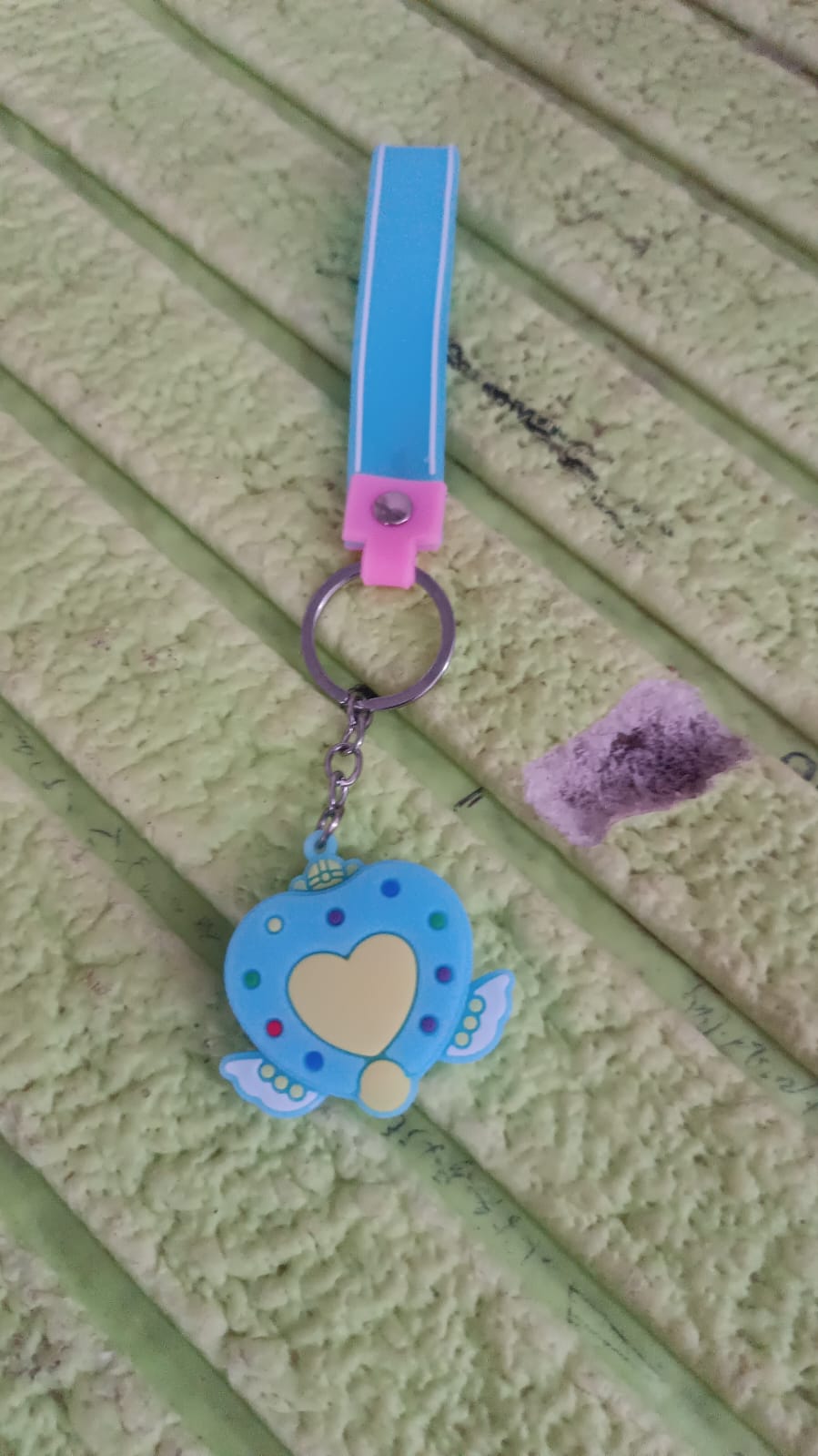 Cute Silicone 3D Key Chain with Metal Hook & Strap (Pack of 1) Your Brand