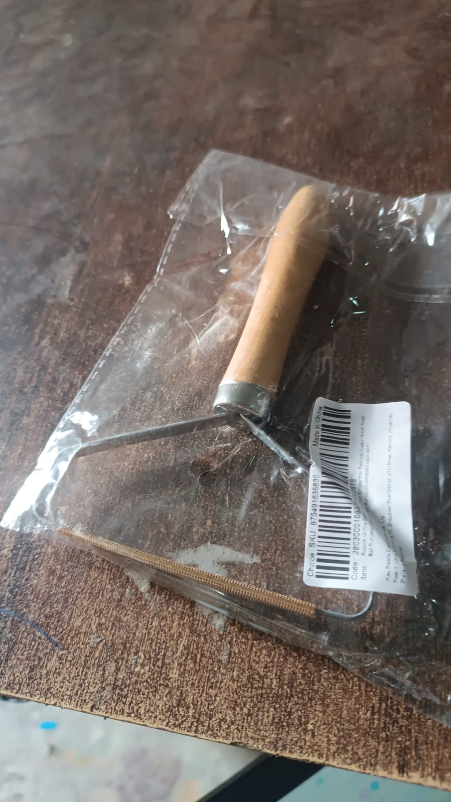 Portable Double Sided Lint Remover (1 Pc) Your Brand