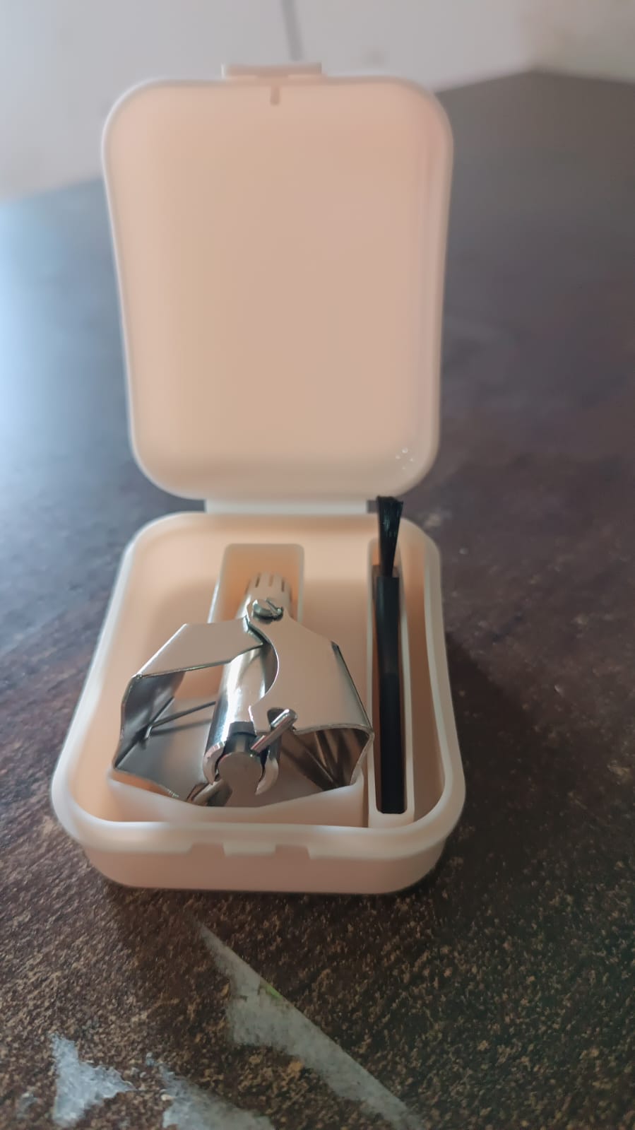 Nose Hair Clipper, Stainless Steel Hair Remover (1 Pc / With Brush & Plastic Case) Your Brand