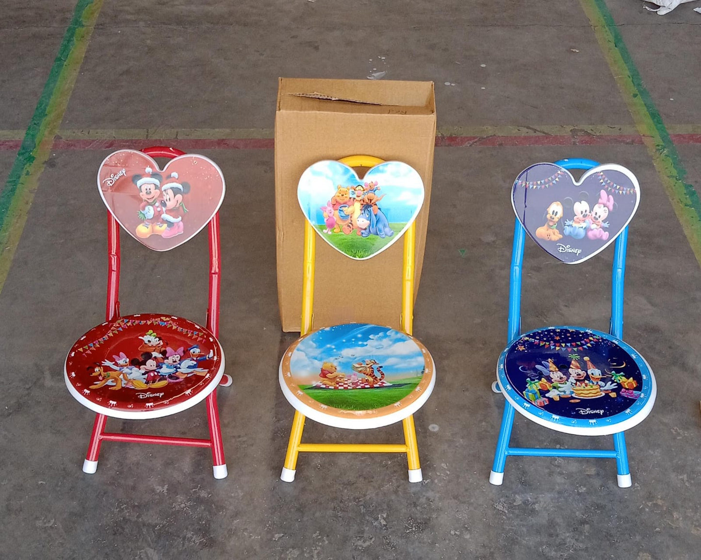 Heart Shape Kids Chair Cartoon Printed Foldable Kids / Children Folding Chair for Playrooms, Schools, Daycares, and Home. Metal and Fibre Body Picnic Beach Camping Chair (1 Pc) Your Brand