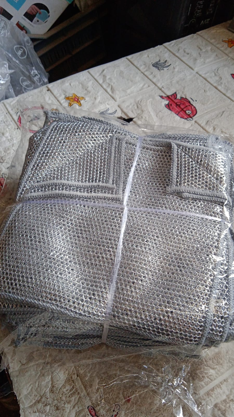 Double-Sided Multipurpose Microfiber Cloths, Stainless Steel Scrubber, Non-Scratch Wire cloth, (1 Pc / 20 x 20 Cm) Your Brand