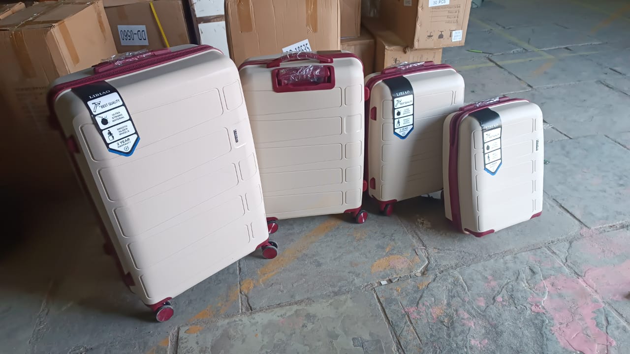 Big 4 in 1 Luggage with Wheels Travel suitcases Set (4 Pcs Set / Different Size) Your Brand