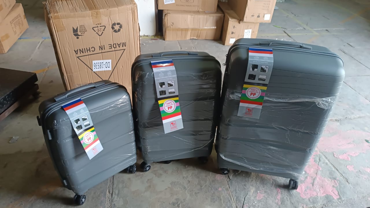 Big 3 in 1 Luggage with Wheels Travel suitcases Set (3 Pcs Set / Different Size) Your Brand