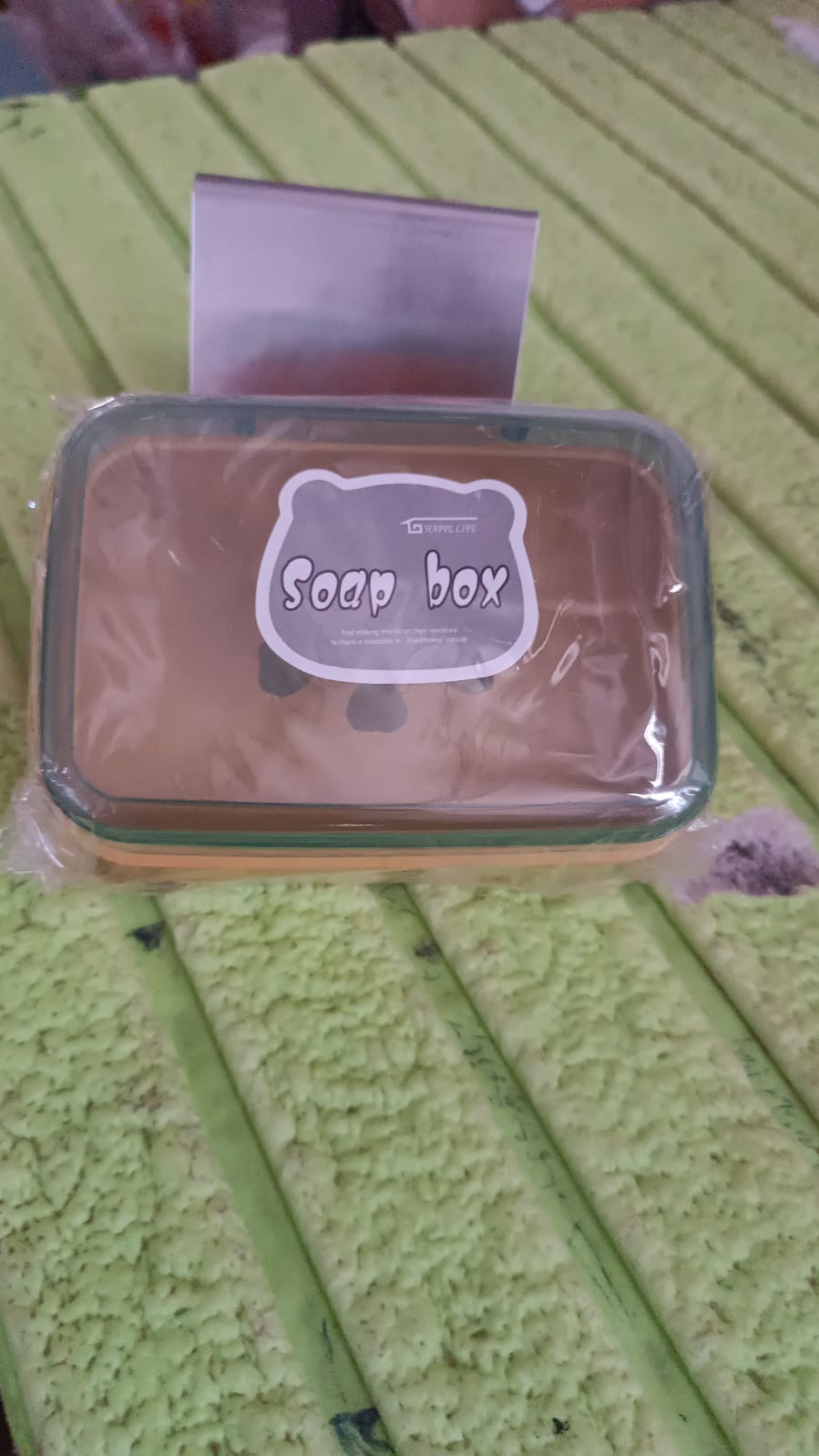 Plastic Soap Dish, Portable Plastic Self Draining Soap Holder (1 Pc / Mix Color) Your Brand