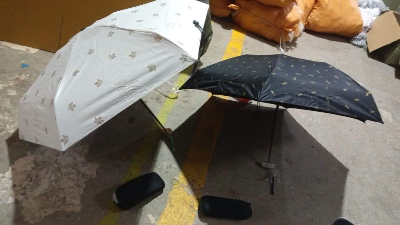 3-Fold Umbrella Summer Sun and Rain Protection Foldable Cute Umbrella || UV Protection Rain Sun Umbrella || Travel Accessories || Umbrella for Children, Girls, and Boys (1 Pc / With Zip Case) Your Brand