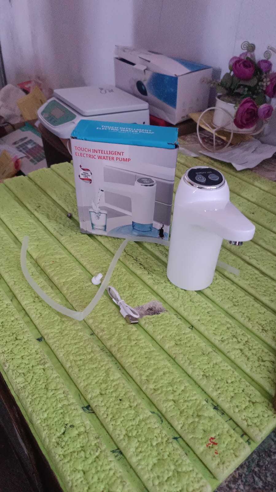 Water Dispenser, Portable Water Bottle Pump USB Charging Electric Automatic Drinking Pump, Portable Drinking Dispenser Pump for Home Kitchen Living Room Office Camping Your Brand