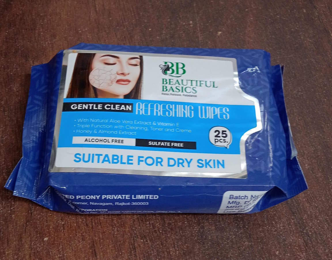 Refreshing Wet Wipes for Face | Facial Cleansing | Refreshing & Skin Hydration| Soothing for skin | pH Balance & Alcohol Free | Nourishing with Fruit extract | 25 Wipes Your Brand