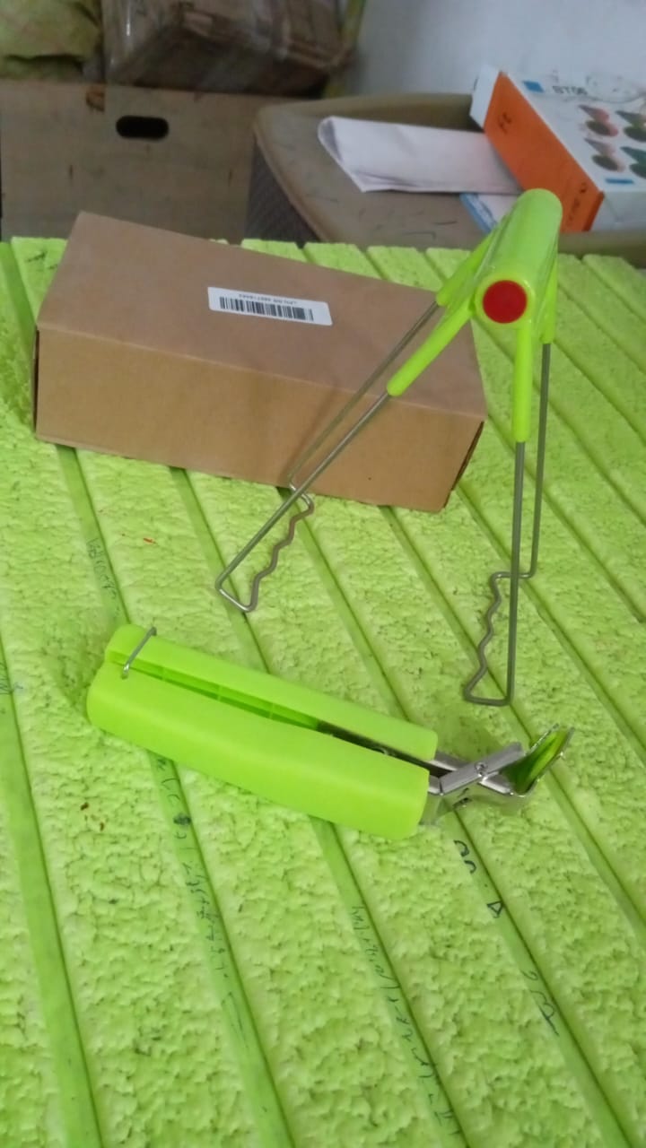 Kitchen Hot Plate Gripper, Stainless Steel Bowl Clip (2 Pcs Set) Your Brand