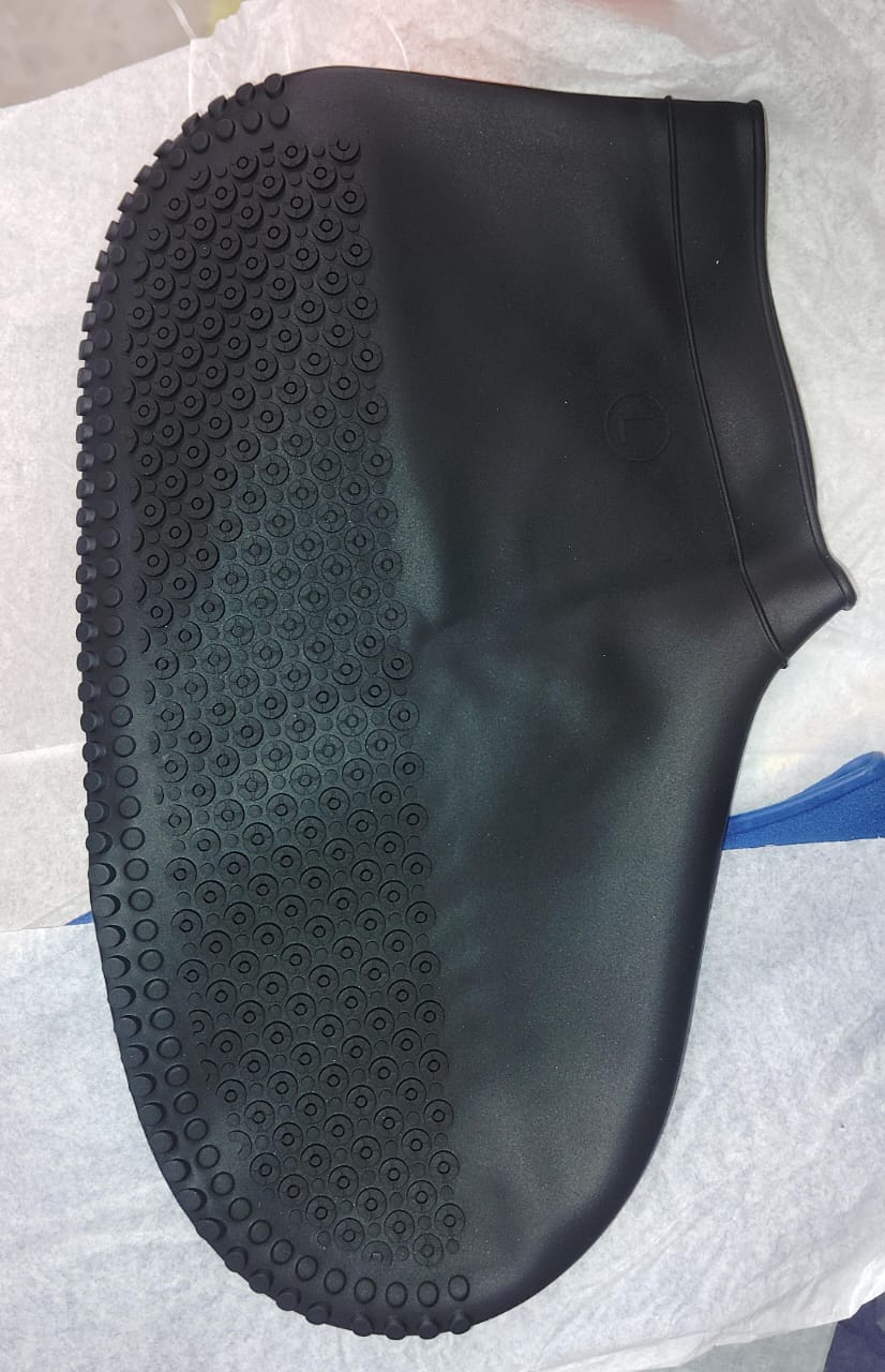 Non-Slip Silicone Rain Reusable Anti skid Waterproof Fordable Boot Shoe Cover (Large Size / 1 Pair / Mix Color) Your Brand