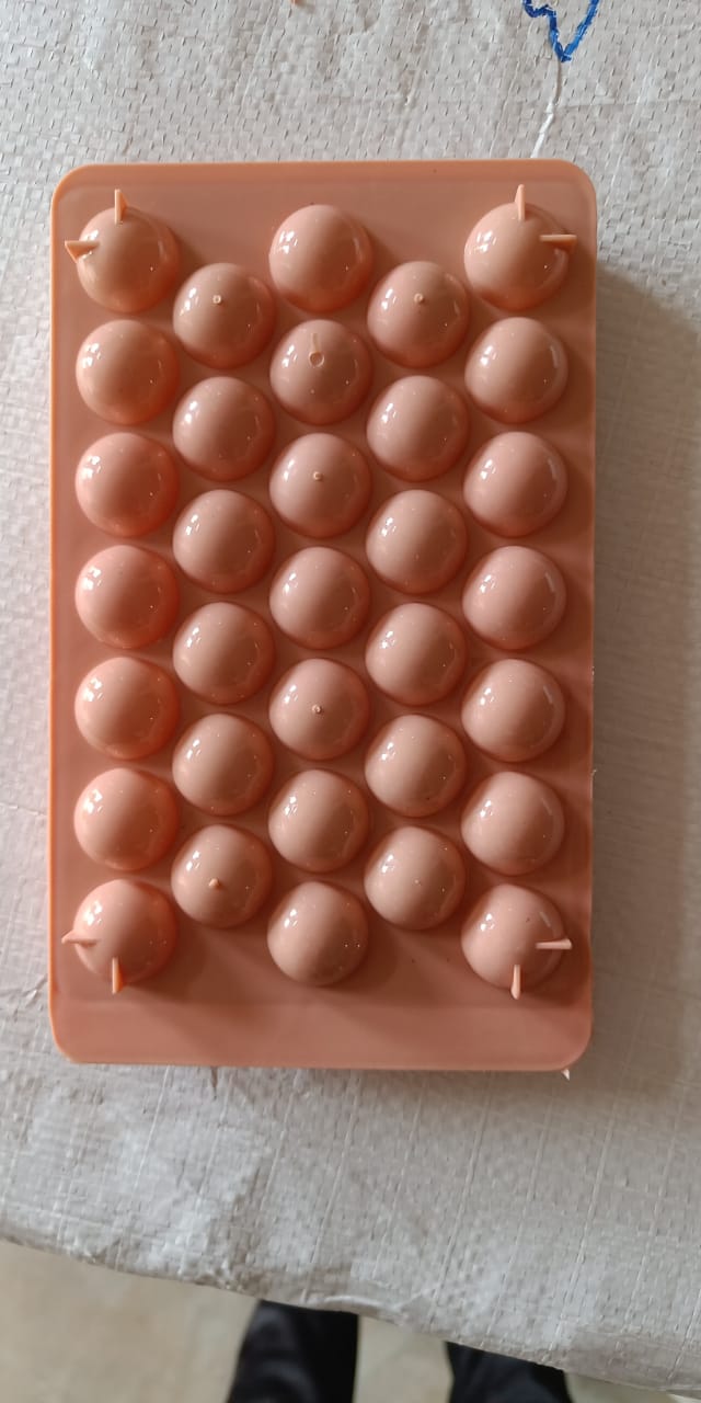 Plastic Round BPA Free Reusable Ice Cube Ice Ball Mold / Lollipop Candy Maker (20x12cm) Your Brand