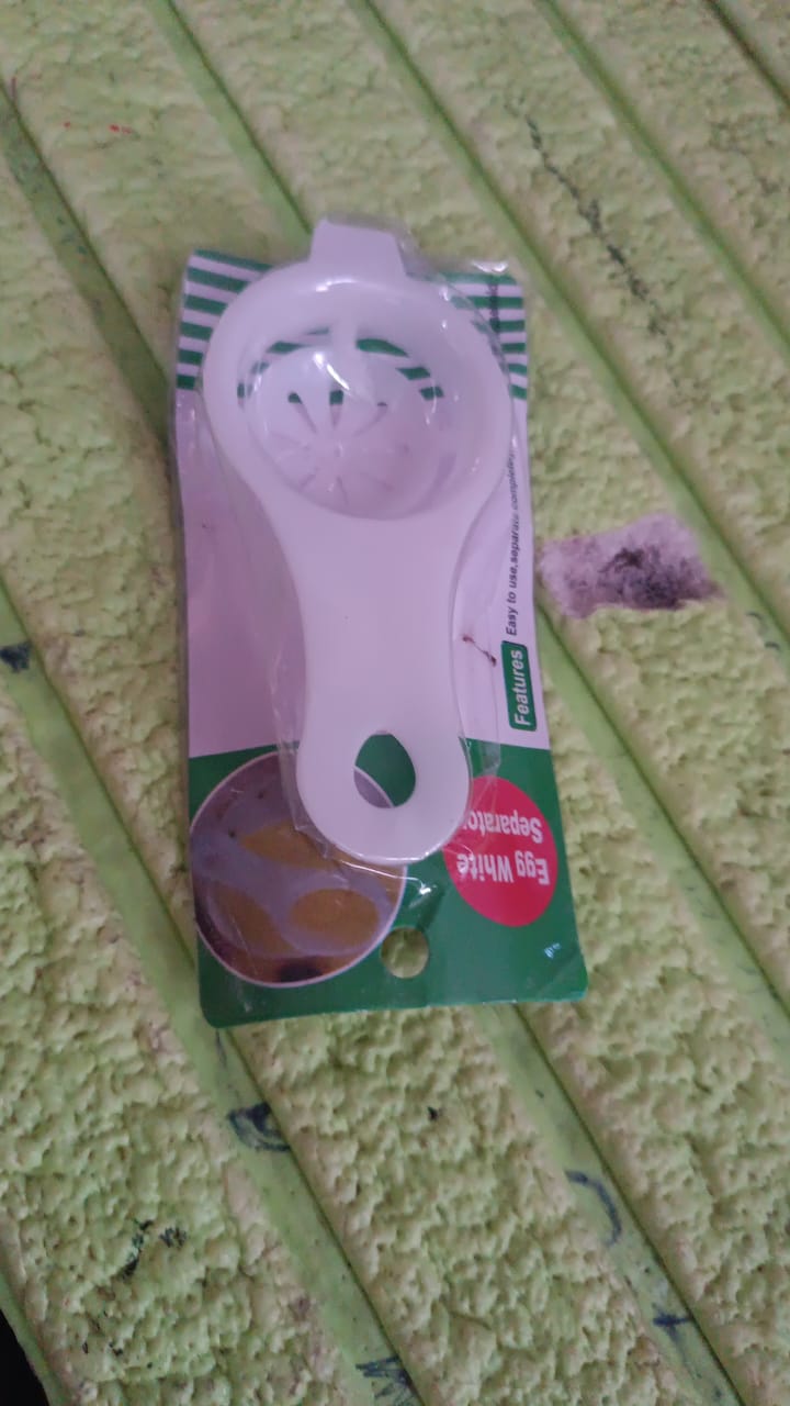 Plastic Egg Yolk Separator, Egg White Yolk Filter Separator (1 Pc) Your Brand