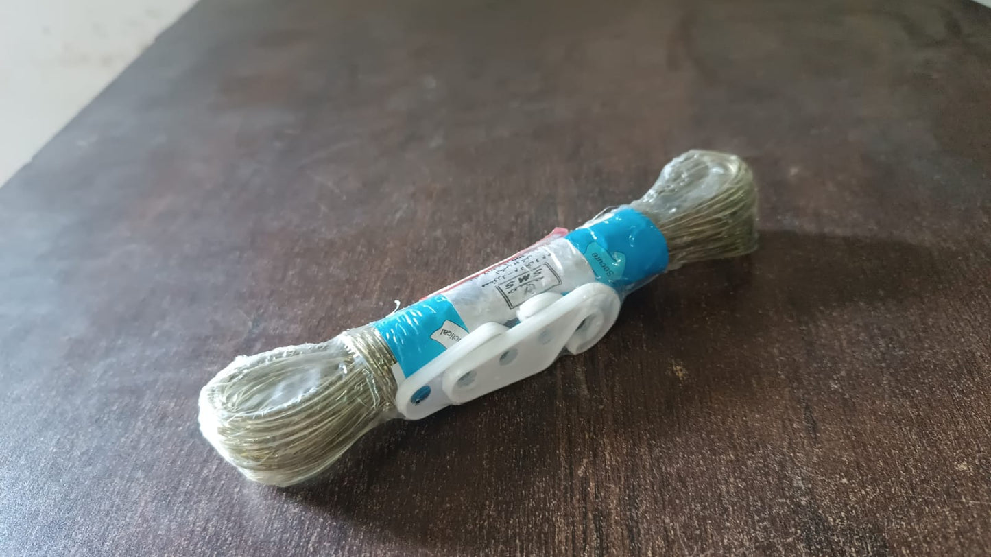 Clothesline Portable Travel Clothesline Adjustable with 2 Plastic Hooks (10 M Approx / 1 Pc) Your Brand