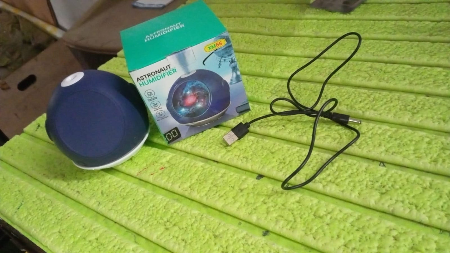 Astronaut Humidifier, Ball Shape Humidifier (1 Pc / 110 ML) Your Brand