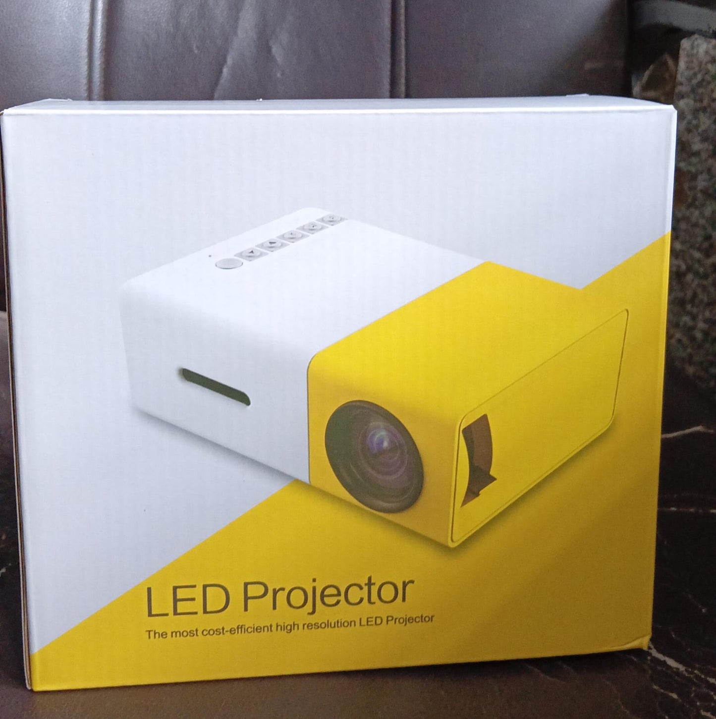 Portable Mini LED Projector (1 Set) Your Brand