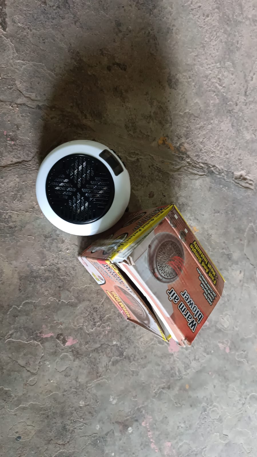 Room Heater for Home, Office, Camper LED Screen Portable Wall Heater (900W / 1 Pc) Your Brand