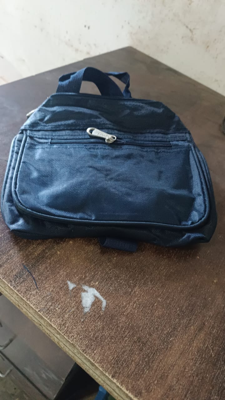 Lunch Box Bag for Women and Men – Stylish and Convenient (1 Pc) Your Brand