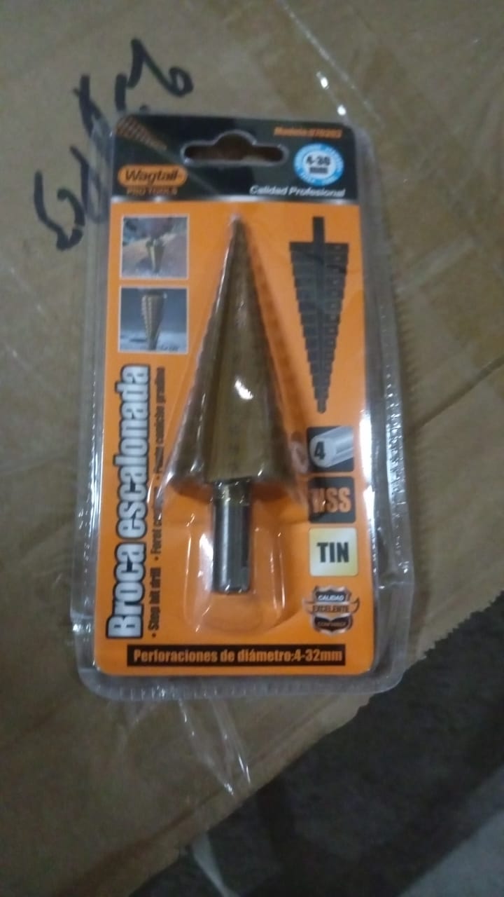 Step Drill Bit For Metal, High-Speed Steel Step Drill Bit (1 Pc / 4-32 MM) Your Brand