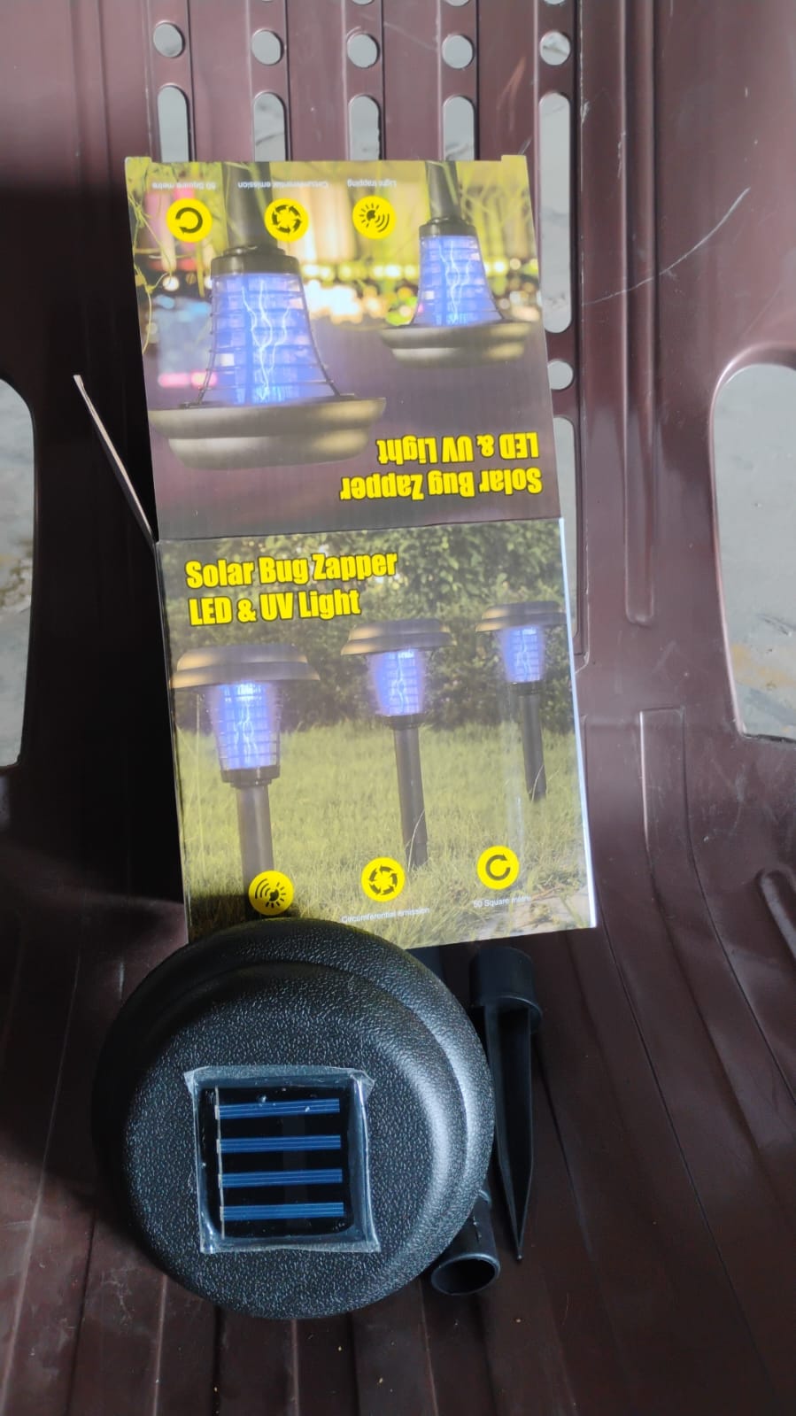 Medium Garden Solar Powered LED Mosquito Trap / Bug Zapper (1 Pc) Your Brand