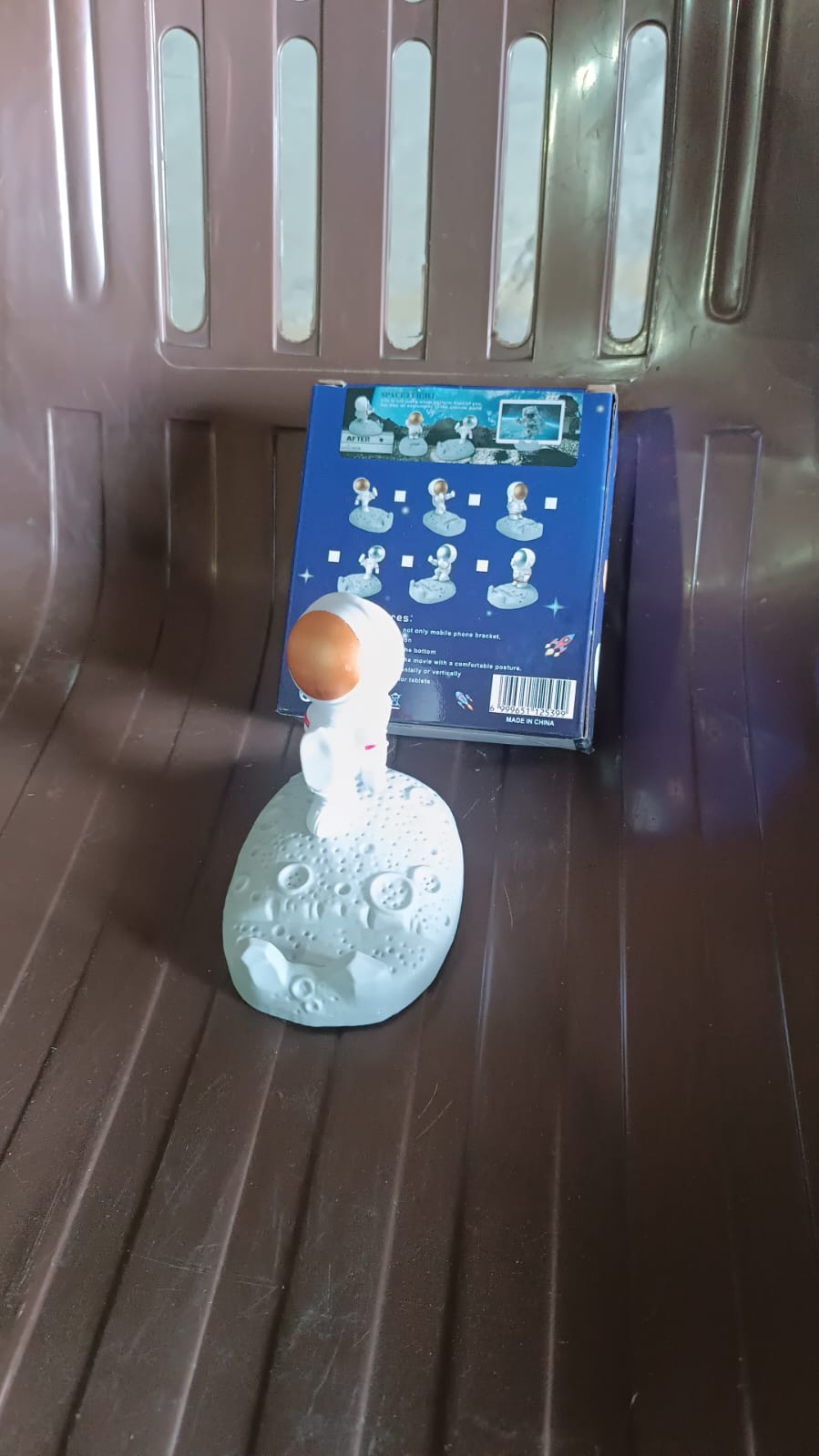 Mobile Holder Astronaut Phone Stand Planet Creative Fun 3D Design (1 Pc / Mix Design) Your Brand