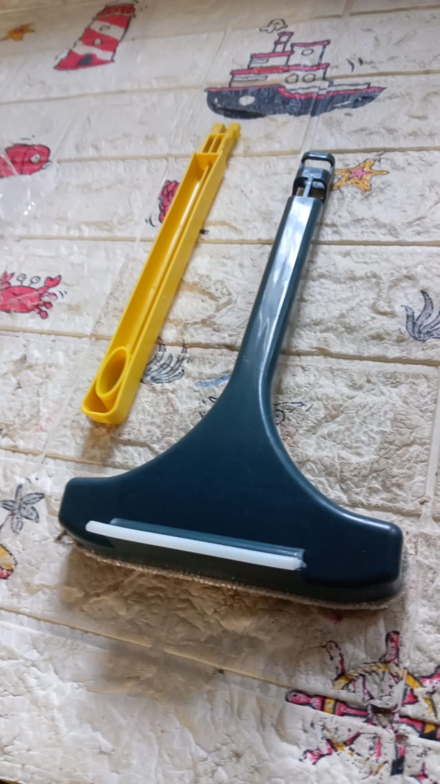 Brush 2 in 1 Mesh Cleaning Brush & Wiper with Extended Handle Window Cleaning Brush Net Cleaner,Magic Window Cleaner Brush, Window Mesh Cleaner (1 Pc) Your Brand