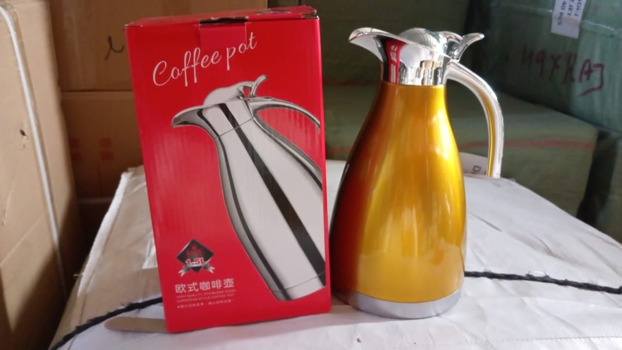 Vacuum Insulated Kettle Jug, Vacuum Insulated Thermos Kettle Jug Insulated Vacuum Flask, Vacuum Kettle Jug Stainless Steel For Milk ,Tea ,Beverage Home Office Travel Coffee (1.5 Ltr / 1Pc) Your Brand