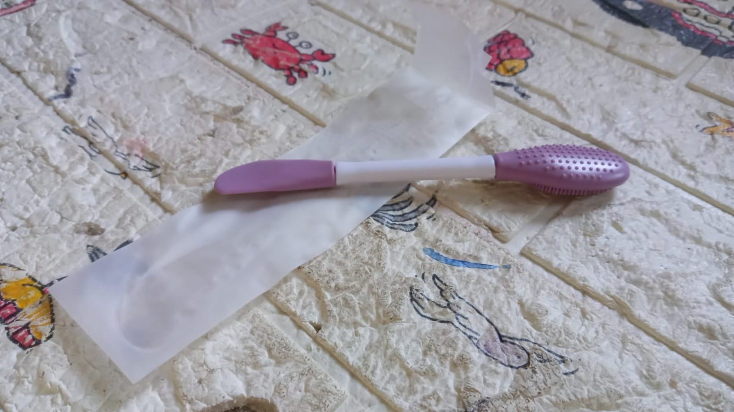 Double-headed Silicone Mask Brush Face Cleansing and Applying Mud Mask Beauty Salon Special Brush Smear Tool Facial Scrub Silicone Wash Scrubber Face Tools (1 Pc) Your Brand