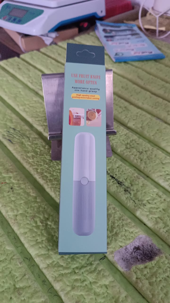 2 in 1 Knife, Multifunctional peeler fruit knife (1 Pc) Your Brand