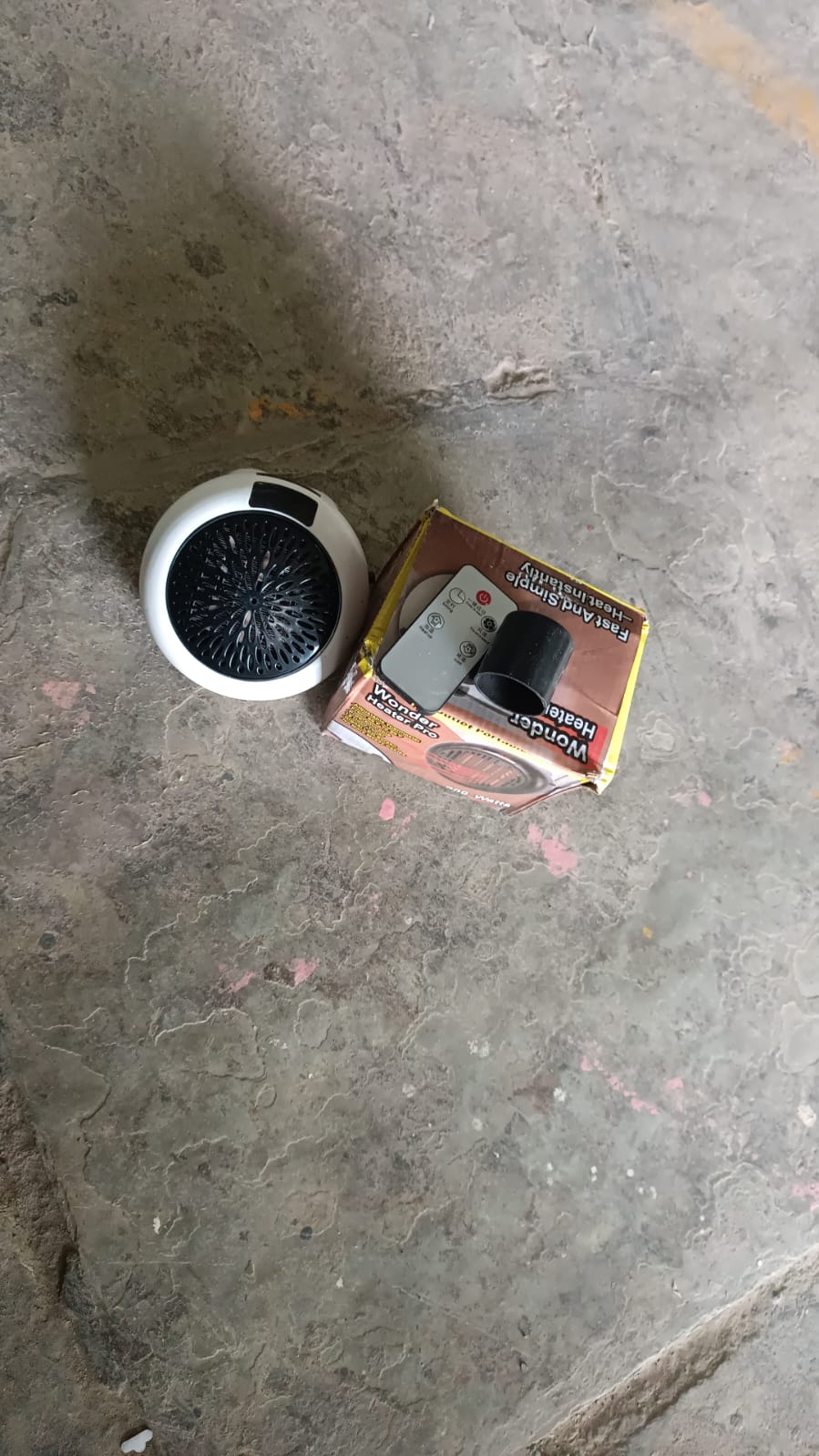 Room Heater LED Screen Portable Wall Heater (900W / 1 Pc / With Remote) Your Brand