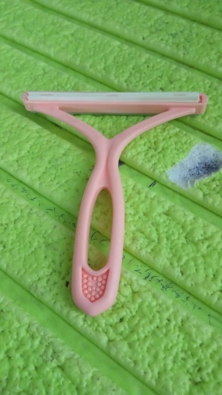 Hair Remover Portable Lint Remover (1 Pc) Your Brand