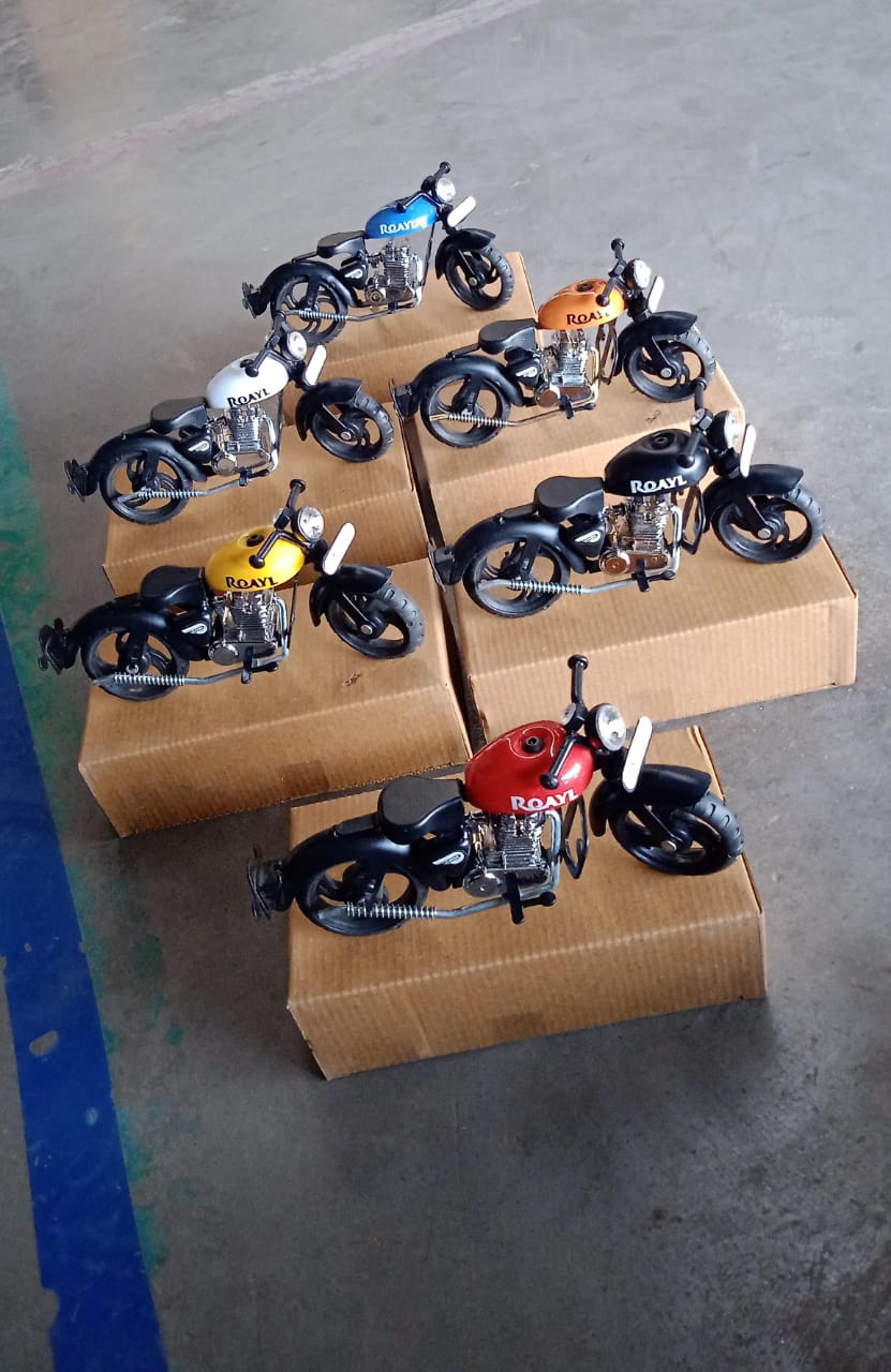 Metal Bullet Bike Toy Model for Kids with Side Stand (1 Pc / Mix Color) Your Brand