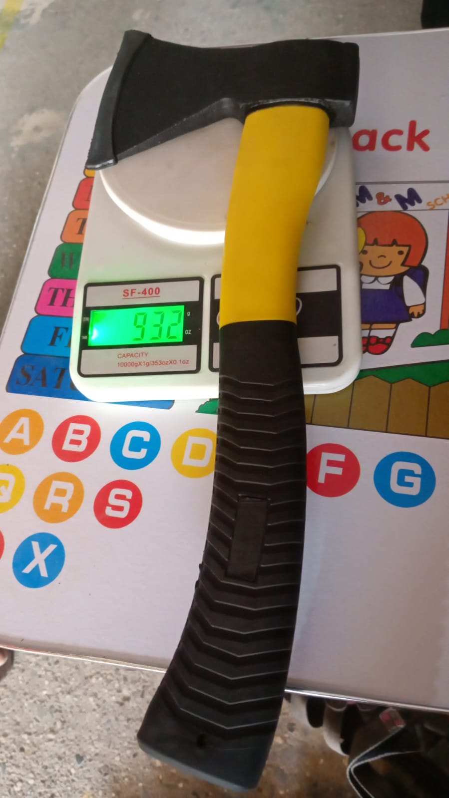 Gardening Tools Hatchet Axe, Pick Axe (932 Gm) Your Brand