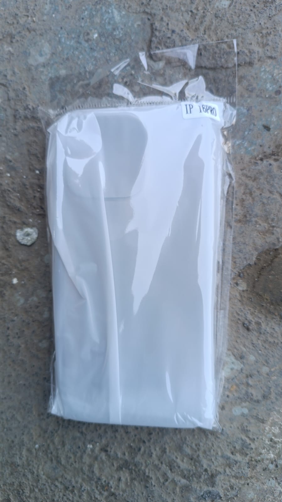 Transparent Hard Case For IPhone 16 Case (1 Pc) Your Brand