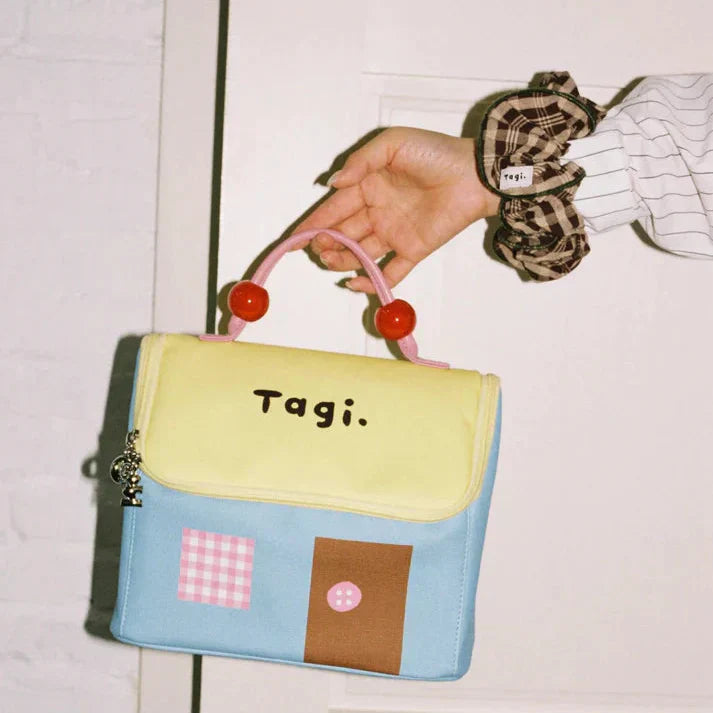 Cute Little House Design Make up Bag (Random Shade)