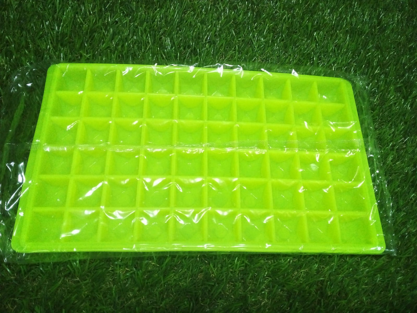 60Cavity Ice Tray perfect for ice cube. Your Brand