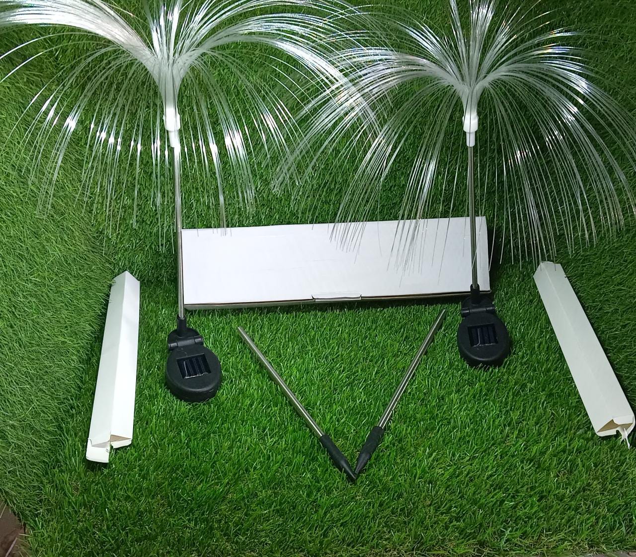 2pcs Garden Solar Outdoor Lights Decorative , 7 Colors Changing RGB Light Waterproof Flower Jellyfish Firework Decor for Garden Patio Landscape Pathway Yard Holiday Decor Your Brand