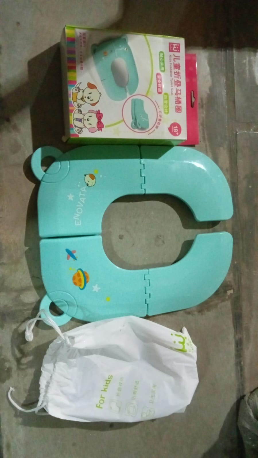 Portable Baby / Kids Toilet Seat Foldable Potty Seat (1 Pc) Your Brand