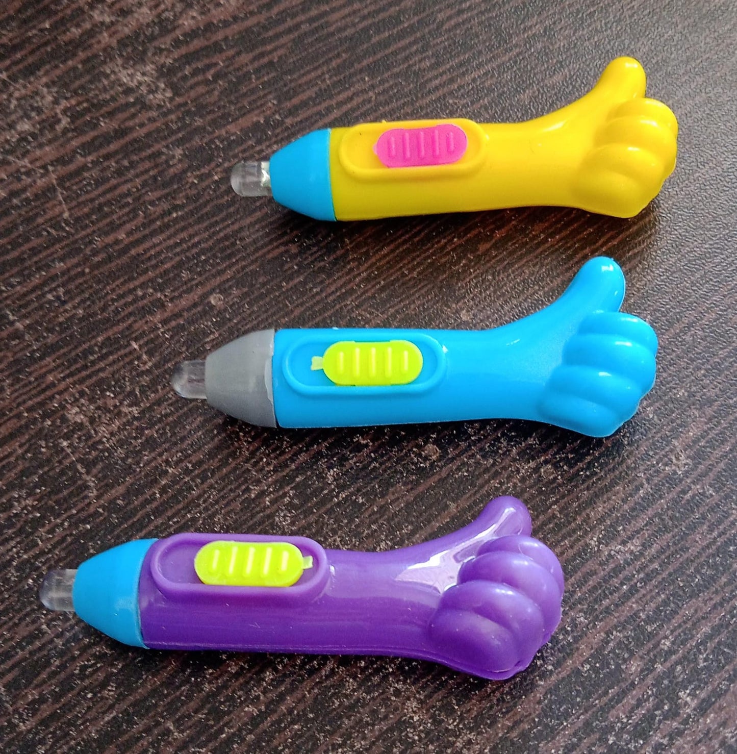 Thumb shaped light, lightning keychain, lightning toy, thumb shape LED light Your Brand