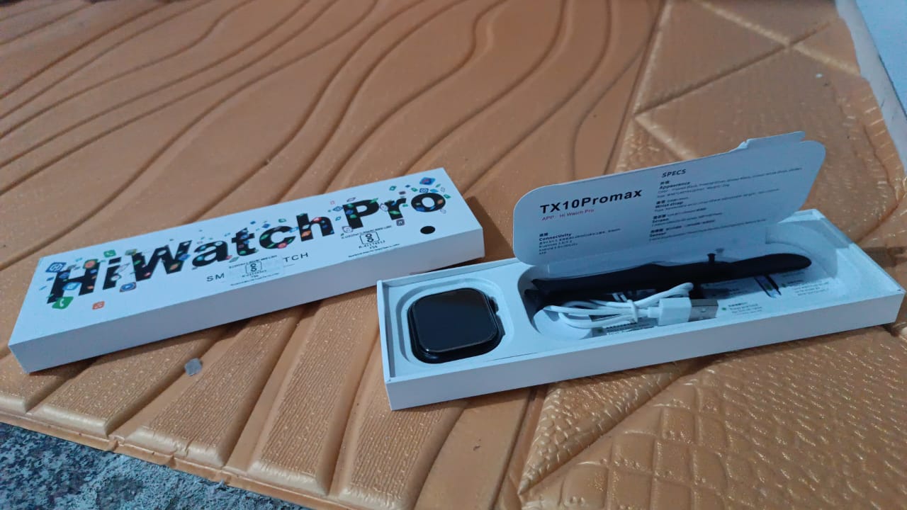 TX10 Pro Max Large Display Wireless Charging Smartwatch (1 Pc) Your Brand