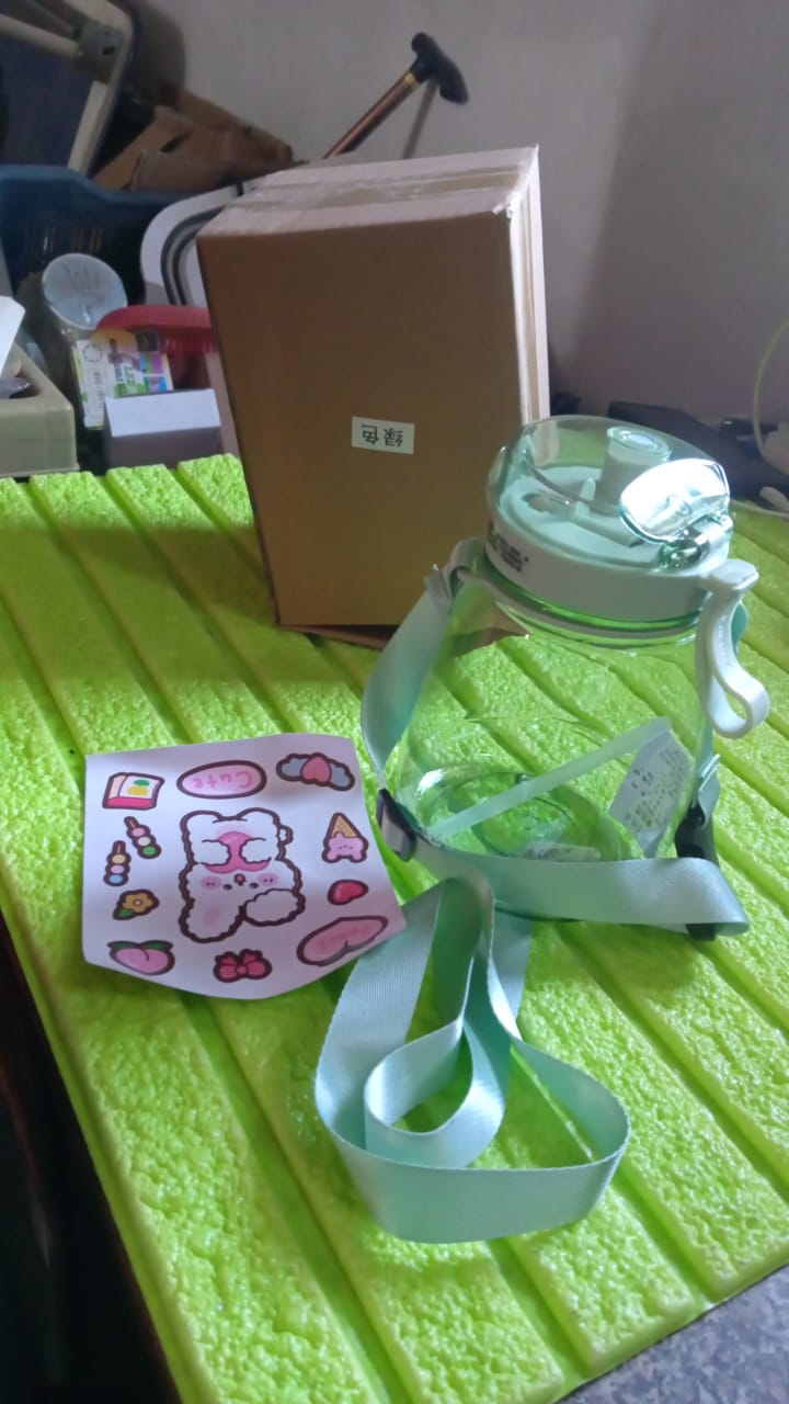 Insulated Water Bottle Portable Water Bottle With Strap, Sticker and Straw Cute Outdoor Sports Bottle For Water Travel Drinkware Jug Travel Water Bottle large Capacity Water Jug, Gym / Kid / Outdoor Sport / Campus, Fashionable (1300 ML Approx) Your Brand