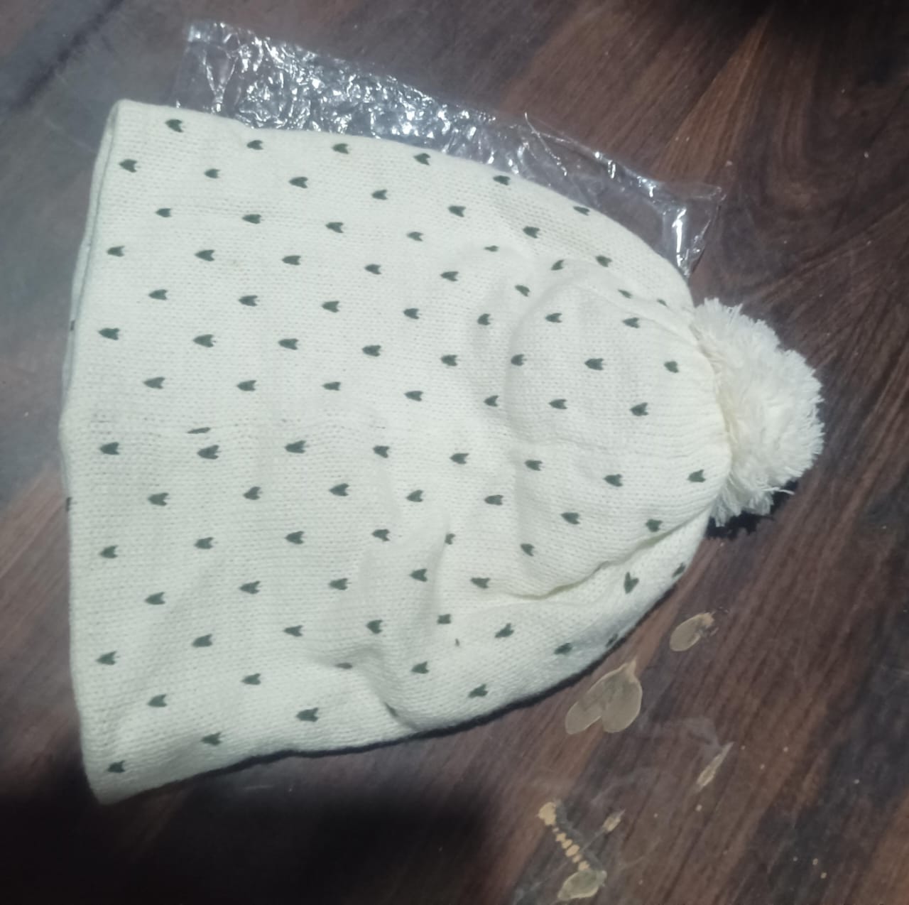 Big Soft Winter Cap, Woolen Inside Fur Beanie Cap (1 Pc / Mix Design & Color) Your Brand