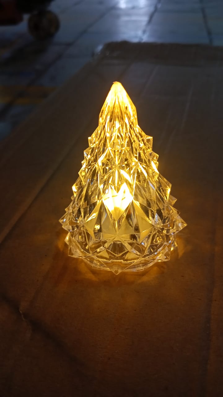 Iceberg / Pyramid Candlelight Tea Light (1 Pc) Your Brand