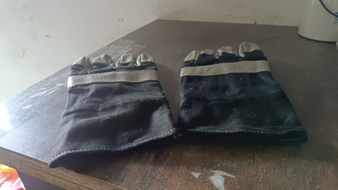 Gloves Gardening Gloves for Men Women Leather Gloves Heavy Duty Gloves (1 Pair) Your Brand