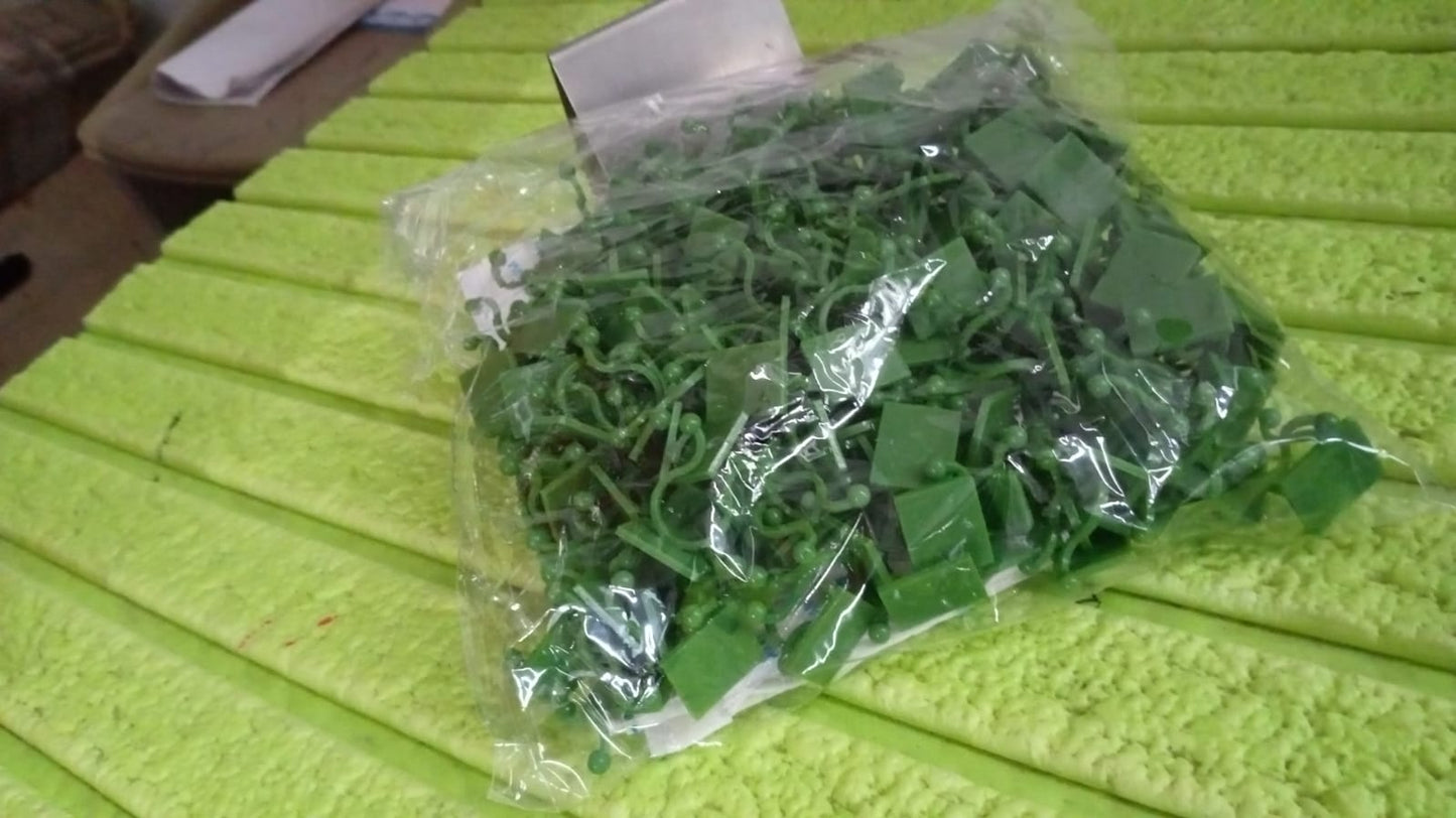 Plant Climbing Wall Fixture Clip Self-Adhesive Hook (200 Pcs Set) Your Brand