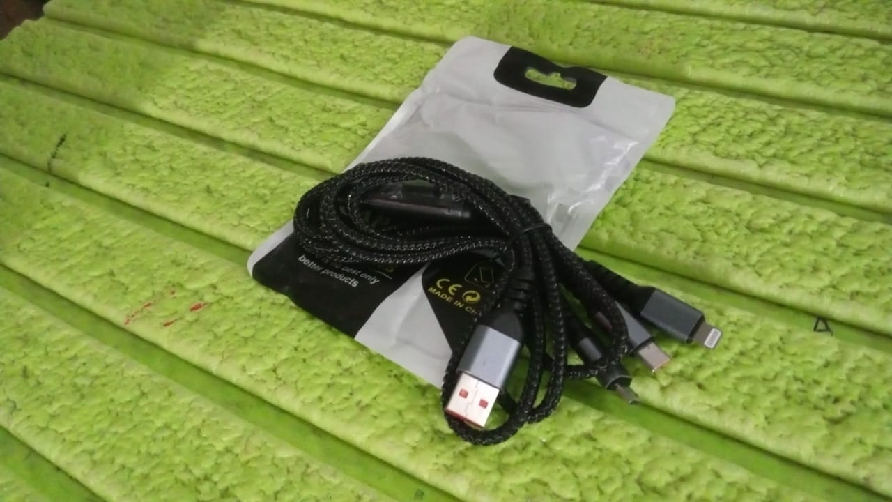 3-in-1 Super Fast Charging Cable 100w Your Brand