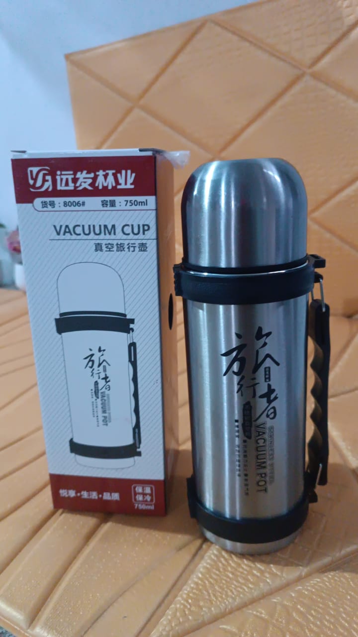 Portable Stainless Steel Coffee Tea Vacuum Flask Bottle (750ml / 1 Pc) Your Brand
