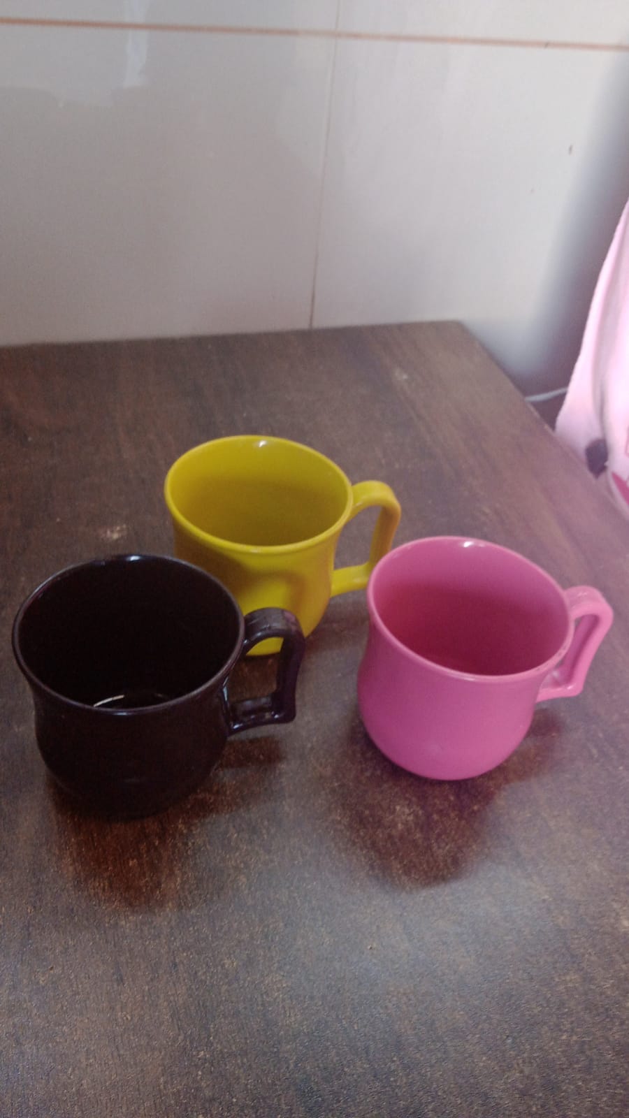 Premium Plastic Coffee / Tea Cups / Mug with Handle (1 Pc / Loose / Mix Color) Your Brand