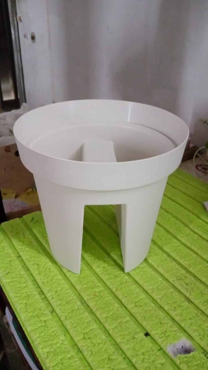 Riding Pot Bling Decor Creative Flowerpot Balcony Flower Pot Holder (1 Pc / MOQ :- 2 Pc) Your Brand